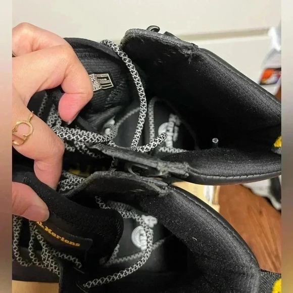 Dr. Martens Tarik Utility  boots - Picture 2 of 7